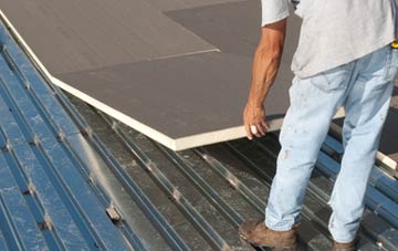 benefits of insulating Pegsdon flat roofing